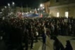 UPDATE: Peste 10.000 de oameni au protestat la Cluj-Napoca, sâmbătă seara - VIDEO