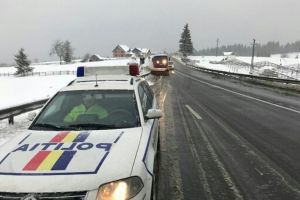 IPJ BN: Sancţiuni pentru lipsa anvelopelor de iarnă, permise reţinute, amenzi pentru drumari