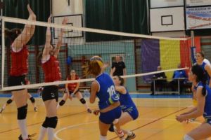 Seria negativă continuă pentru voleibaliste