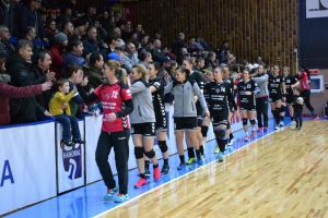 CSM Bistriţa rămâne fără victorie acasă în 2018. Ce spun Horaţiu Paşca şi Oana Chirilă