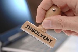 Corigenţi la insolvenţă: A intrat în vigoare Legea insolvenţei persoanelor fizice, vezi ce prevede!