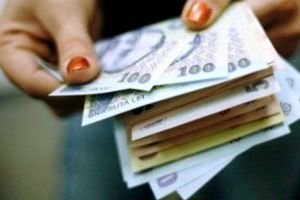 După majorări, mai multe judeţe, între care şi Bihorul, au cerut bani de la Guvern pentru plata salariilor