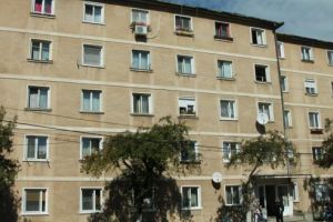 Două blocuri din Brad, reabilitate pe fonduri europene