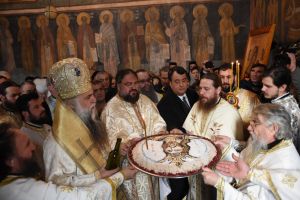 Înaltpreasfinţitul Părinte Arhiepiscop Varsanufie: „Cuvântul Mântuitorului schimbă inima vameşului Zaheu şi al familiei sale”