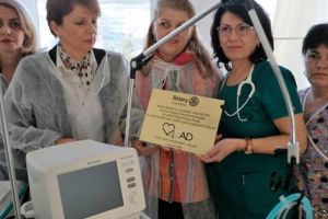 O nouă donaţie a Clubului „Rotary Piteşti” la Spitalul Judeţean