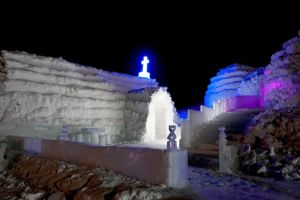 Biserica de gheaţă de la Bâlea Lac a fost finalizată. Puteţi să o vizitaţi