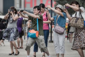 Turistii chinezi invadeaza Europa