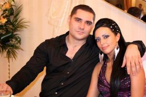 Dragoste de grecoaică: De ziua lui, Grecu a fost cadorisit de nevastă cu un Mercedes nou-nouţ