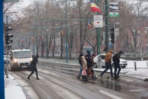 Iarna in toata regula in Banat. Avertizare meteo de ninsori viscolite