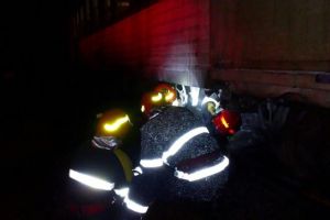 Un tren cu 25 de pasageri a fost cuprins de flacari in Gara Ronat din Timisoara