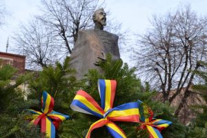 ”Hai să dăm mână cu mână” de Ziua Unirii! Programul manifestărilor