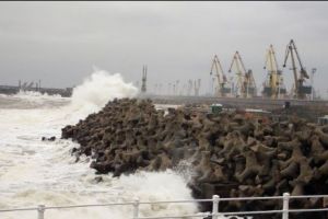 Porturi maritime închise din cauza vântului puternic