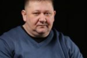 INTERVIU. Senatorul Chisăliţă: „Legile justiţiei au fost date prin Ordonanţă de Urgenţă de Monica Macovei! Ceea ce face PSD acum e un proces democratic!” [VIDEO]