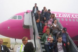 Wizzair: bagajele unor clujeni au ajuns din greşeală la Craiova