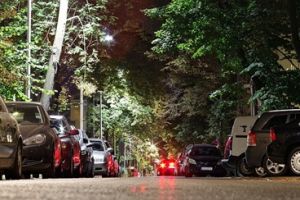 Copii de 14 ani prinsi dupa ce au spart o masina si se pregateau sa faca la fel cu alte doua, in Timisoara