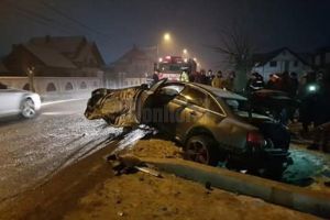 Bărbat reţinut de poliţişti, după ce a produs un accident sub influenţa alcoolului