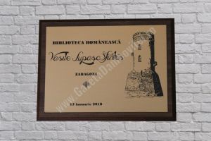 Românii din Zaragoza i-au dedicat scriitorului Vasile Lupaşc o bibliotecă ce-i poartă numele