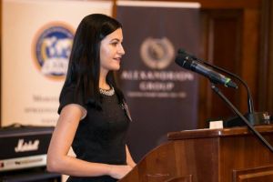 Ploieştiul are cu ce se mândri! Raluca Manea, câştigătoarea categoriei ”Studentul Român Erasmus al Anului” din cadrul Galei Studenţilor Români din Străinătate