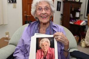 A MURIT cea mai BĂTRÂNĂ actriţă de la Hollywood. Câţi ani avea CELEBRA 