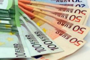 Euro ajunge la un nou maxim istoric! Cursul BNR e în creştere