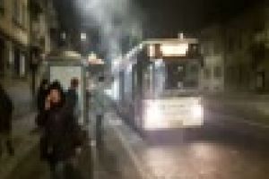 Cluj: Un troleibuz s-a ”încins” lângă Sora. CTP Cluj: A fost vorba despre o supraîncălzire - VIDEO