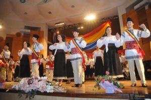 Spectacol folcloric de Ziua Unirii