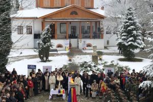 Flacăra Centenarului a fost aprinsă la Muzeul Goleşti