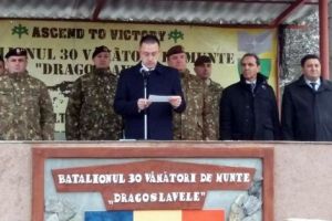 Ministrul Apărării s-a aflat lângă „Vulturii Carpaţilor” de la Câmpulung