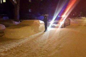 Un canadian a parcat ilegal o masina… de zapada, pentru a-i pacali pe politisti