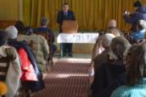 „Conducătorii de atunci au înţeles că noi, românii, nu putem să ne făurim un viitor fără a fi uniţi“