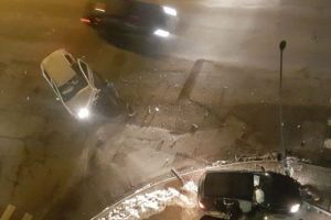 FOTO: Accident rutier lângă hotel Cetate, în Alba Iulia. Coliziune între două autoturisme, din cauza neacordării de prioritate