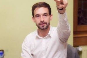 Bătaia dintre doi poliţişti a scos la iveală că unul se droga, iar celălalt era traficant