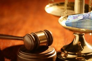 Prevederi din legea privind organizarea judecătorească declarate neconstituţionale de Curtea Constituţională