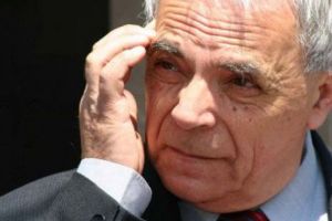 Combinaţiile financiare care ascut lupta pentru şefia Uniunii Scriitorilor