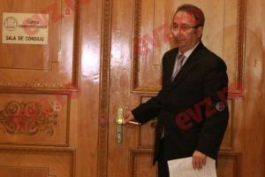 „Undă verde” de la CCR pentru înfiinţarea Secţiei speciale care va ancheta magistraţi