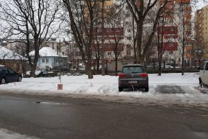 De ce a fost amendat un şofer care a intrat cu maşina în curtea Spitalului Judeţean (FOTO-VIDEO)