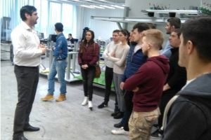 Facultatea de inginerie de la Universitatea „Aurel Vlaicu”, în parteneriat cu mediul economic arădean