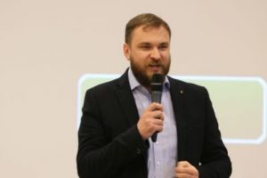„Credem că avem şi o obligaţie faţă de învăţământ”- Octavian Chihaia, DG Monsanto