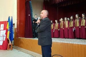 Spectacol dedicat „Luceafărului”, la Sărmaşu