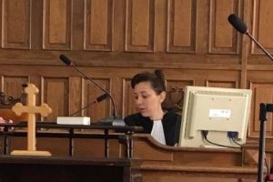 Judecătoarea COȚOFANĂ, acuzaţii de DEZINFORMARE la adresa DECANULUI Baroului ARAD. Lupta dintre cei doi continuă pe toate fronturile