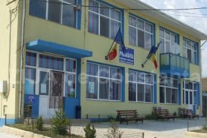 Sala de sport din Gradina va fi finalizata inainte de termen