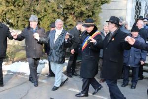 FOTO: Reconciliere româno-maghiară la Târgu-Mureş, de Mica Unire