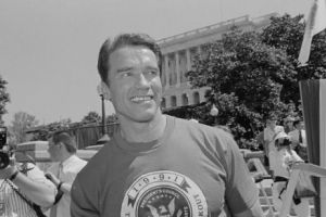 Un SCHWARZENEGGER mai... mic, găsit de biologi! Cercetătorii au descoperit o muscă asemănătoare culturistului - FOTO