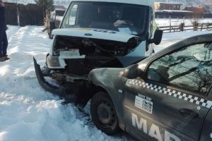 Accident la Anieş. O tânără a fost transportată la spital (FOTO)