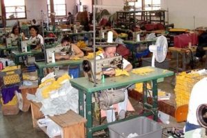 România, printre ţările UE cu angajaţii care au cel mai mare număr de ore muncite pe săptămână