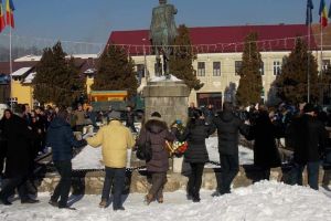 Video: Unirea Principatelor Române sărbătorită ieri de moţii din Câmpeni şi Abrud