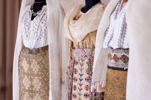 Atelier creativ Regina Maria şi arta populară românească