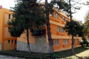 Un hotel din Jupiter, scos la licitatie. La ce suma a fost evaluat si cine este proprietarul 