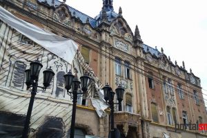 Documente oficiale. Hotelul Dacia, achiziţionat de statul maghiar?