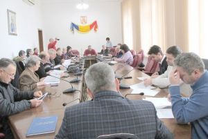 Șanse pentru investiţii în educaţie şi sănătate